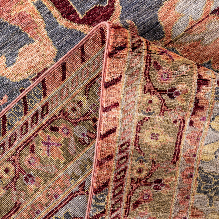 Grey Soluna Traditional Wool Rug - 8'5" x 10'1"