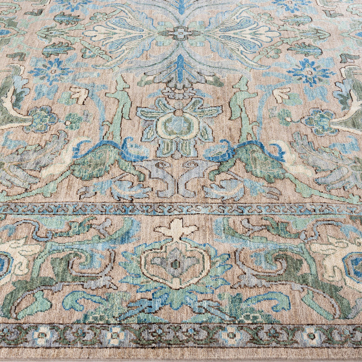 Ivory Soluna Traditional Wool Rug - 8'2" x 10'1"