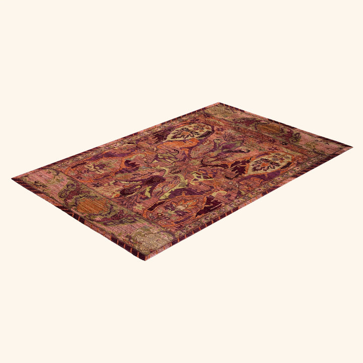Pink Soluna Traditional Wool Rug - 5'10" x 9'1"