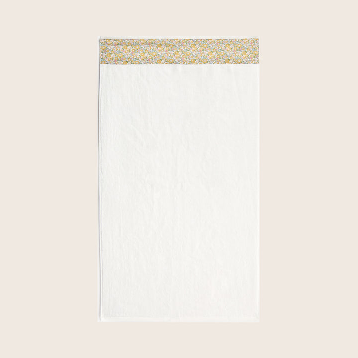 Betsy Ann Hand Towel, Yellow