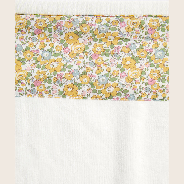 Betsy Ann Hand Towel, Yellow