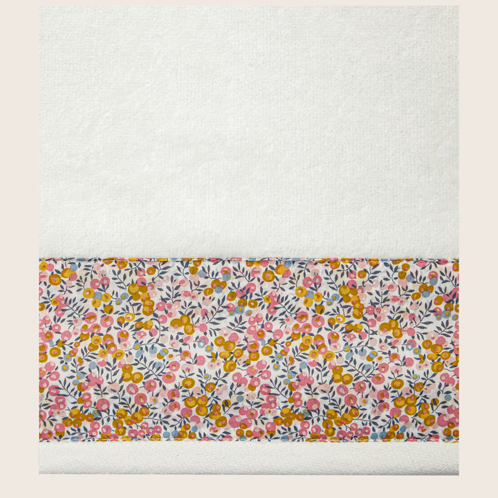 Wilt Bud Hand Towel, Light Pink