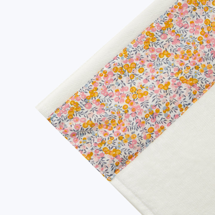 Wilt Bud Hand Towel, Light Pink