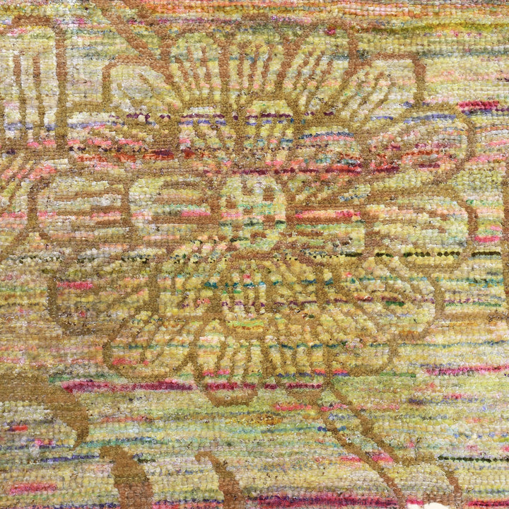 Image for Gold Alchemy Transitional Silk Wool Blend Rug - 5'11" x 9'4"