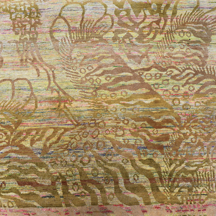 Image for Gold Alchemy Transitional Silk Wool Blend Rug - 5'11" x 9'4"