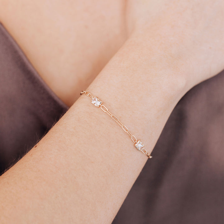 Image for Cléo Carré Paper Clip Bracelet
