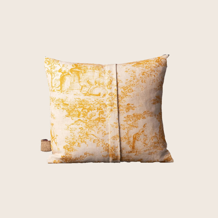Glafira Pillow