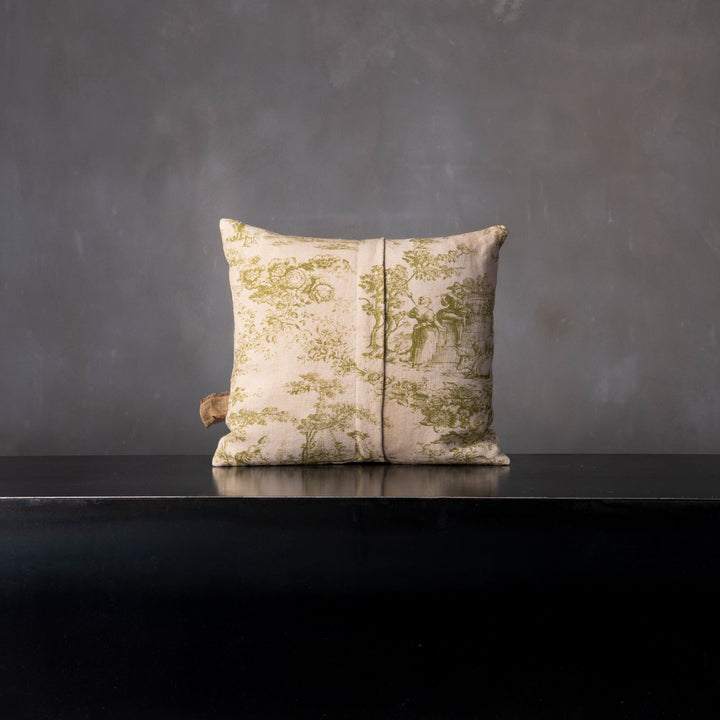 Image for Glafira Pillow