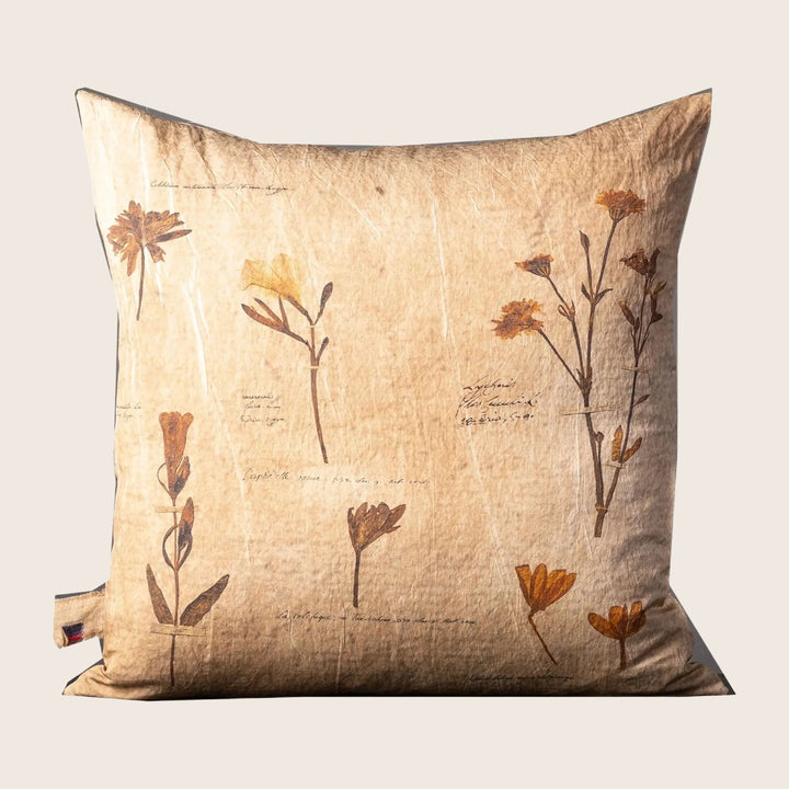 Quinzio Pillow