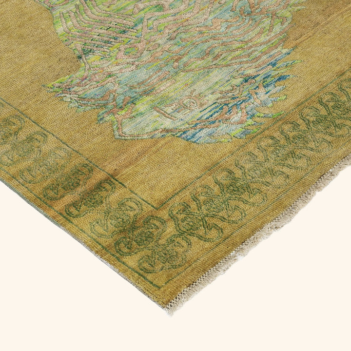Gold Alchemy Transitional Wool Silk Blend Rug - 4'8" x 6'