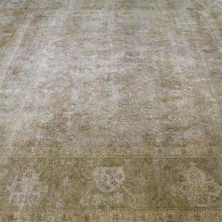 Camel Alchemy Traditional Silk Rug - 9'10" x 9'10"