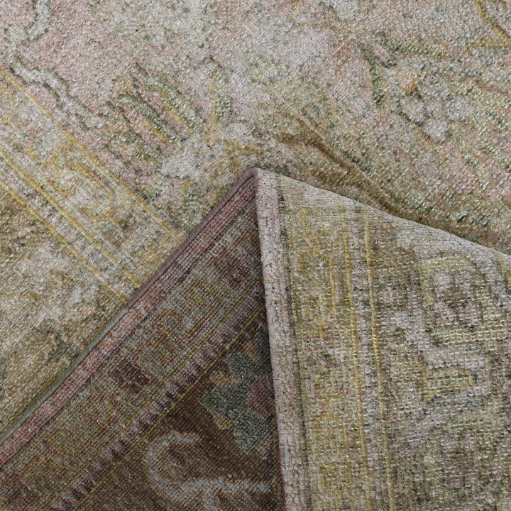 Camel Alchemy Traditional Silk Rug - 9'10" x 9'10"
