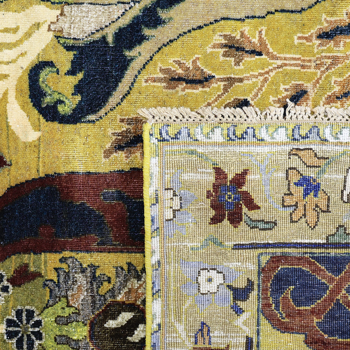 Gold Alchemy Traditional Wool Rug - 6'1" x 8'8"
