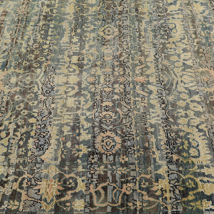 Black & Gold Alchemy Traditional Wool Rug - 5'10" x 7'3"