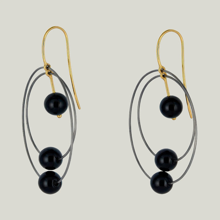 Image for 18KYG, Black Onyx Concentric Earrings