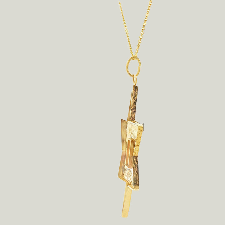 Image for 1970s 14KYG Brutalist ‘Hai’ Magen David Pendant