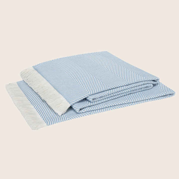 Image for Leo Oversized Cotton Throw