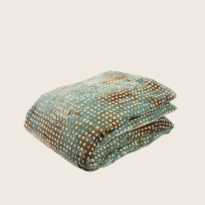 Dotty Silk Velvet Quilt