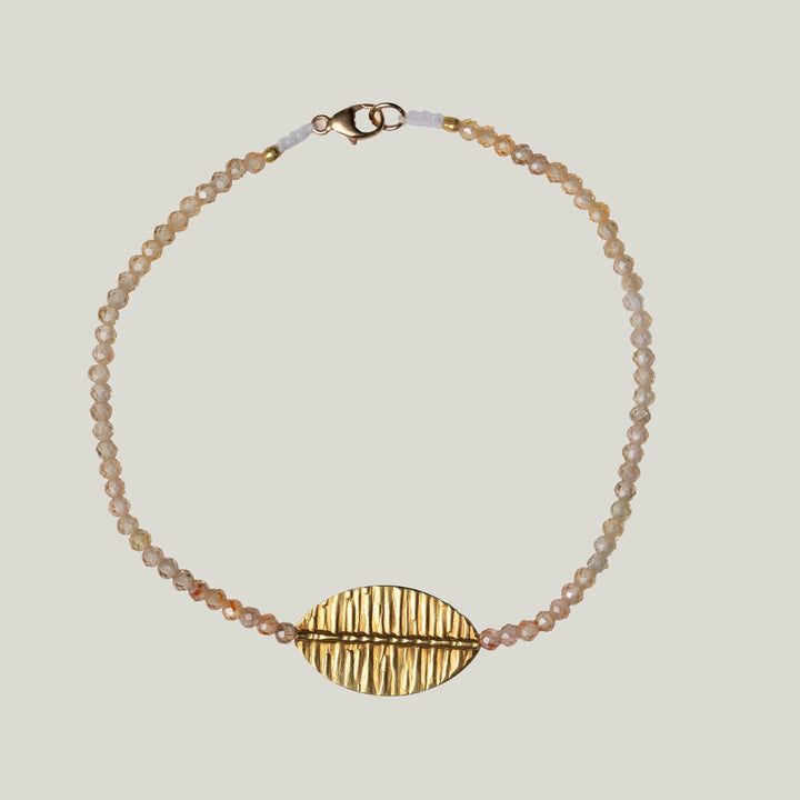 Image for Zircon + 18Kt Leaf Beaded Bracelet MS 426