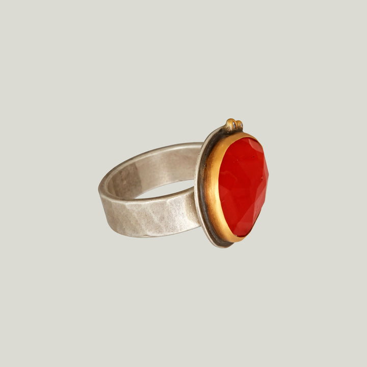 Rosecut Carnelian Ring