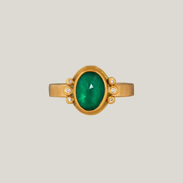 Rosecut Emerald Gold Ring