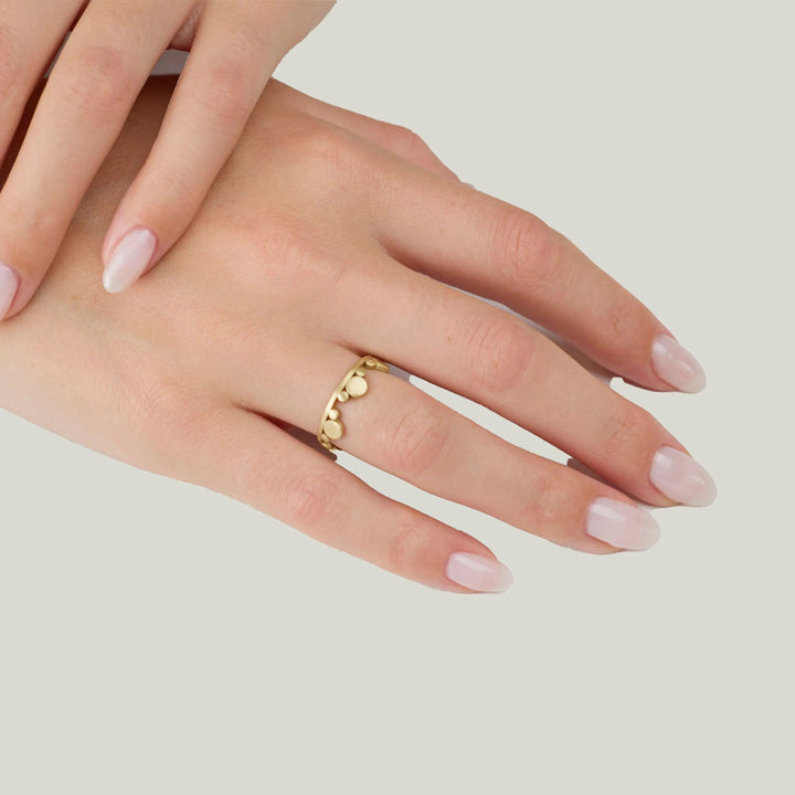 Image for 18ky large gold side trio band
