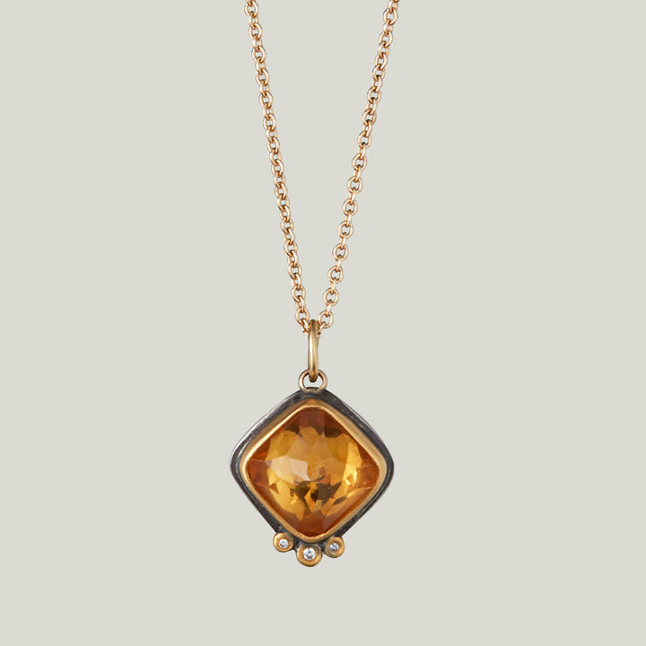 Rosecut Citrine Necklace
