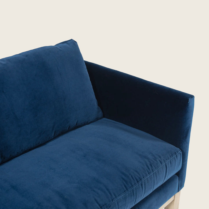 Prescott Sofa | Vintage Finish