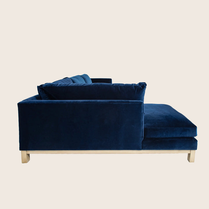 Prescott Sectional | Vintage Finish