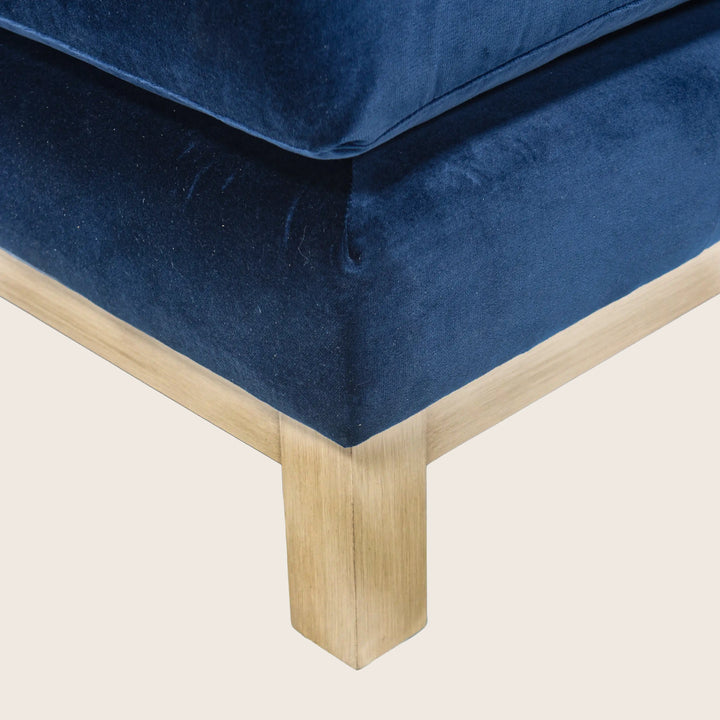 Prescott Sectional | Vintage Finish