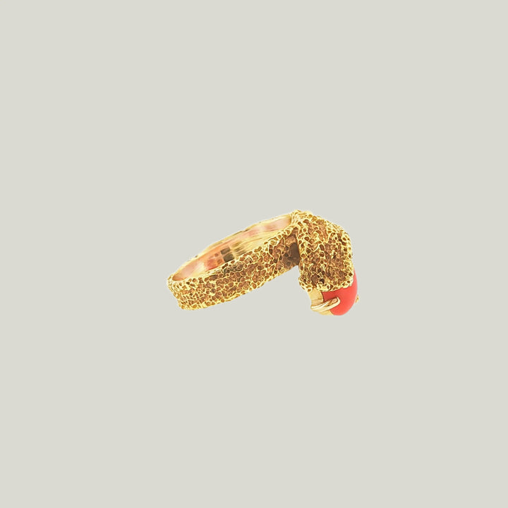 French 1970s Textured Coral Ring
