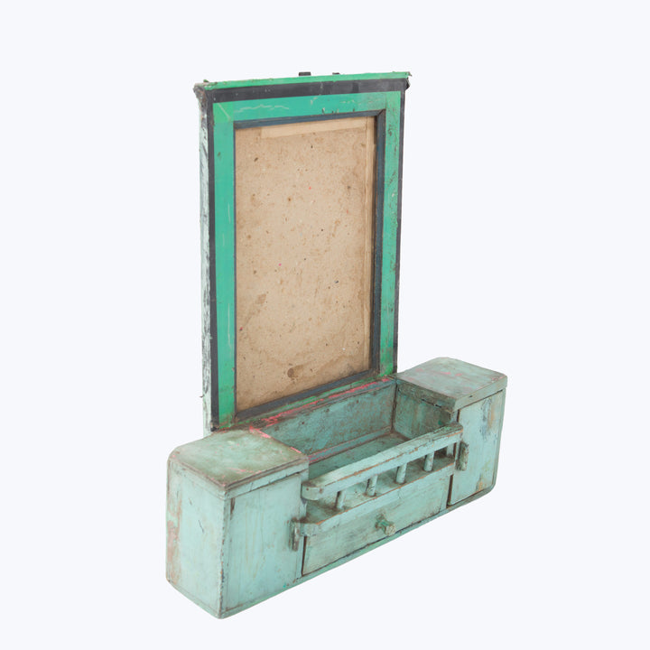 Vintage Green Hanging Velt Mirror