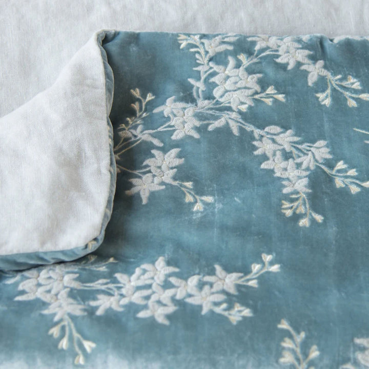 Image for Lynette Throw Blanket
