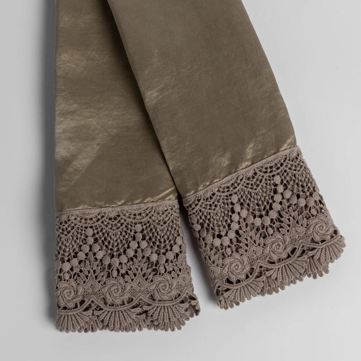 Image for Paloma Lace Trim Pillowcase