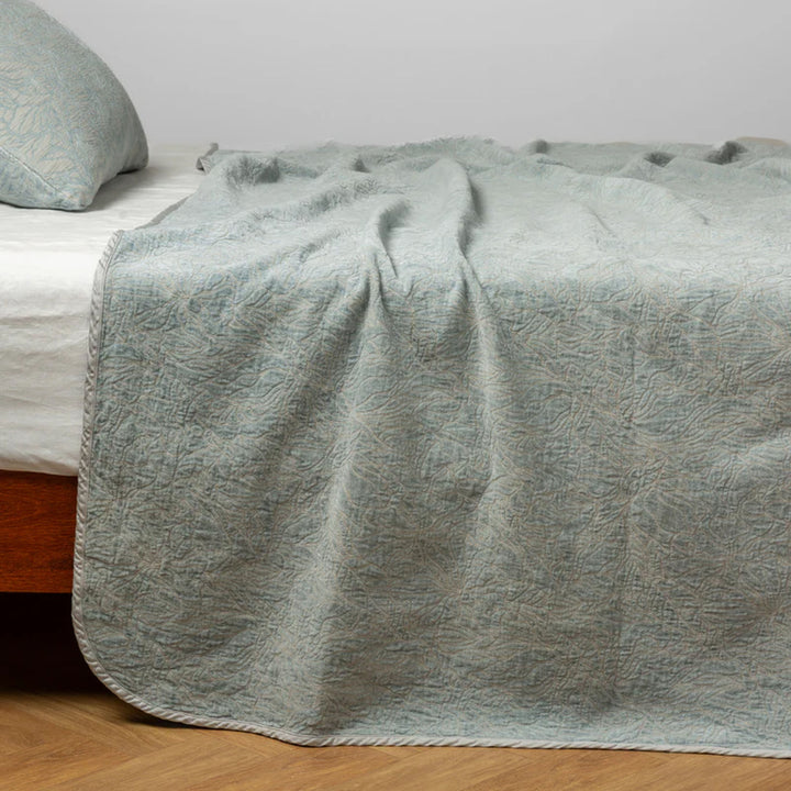 Image for Georgia Bedspread