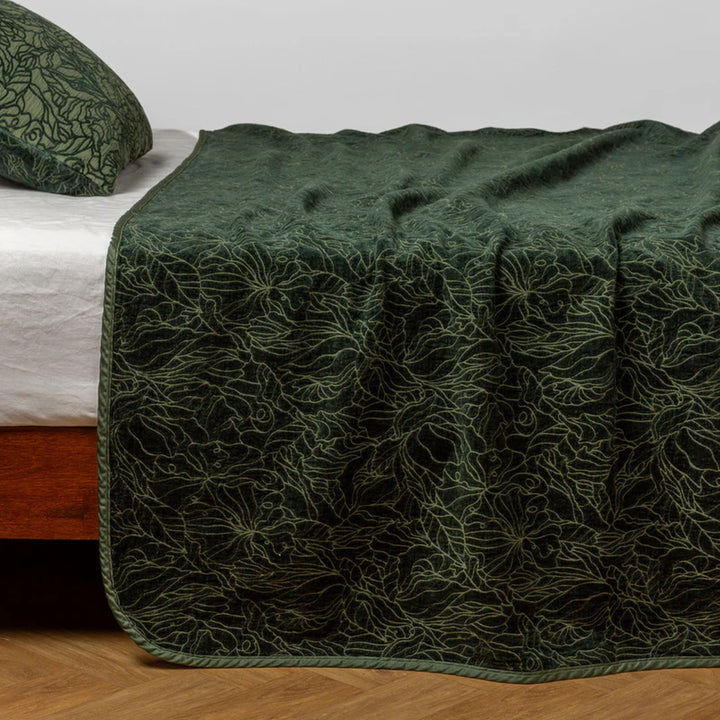 Image for Georgia Bedspread
