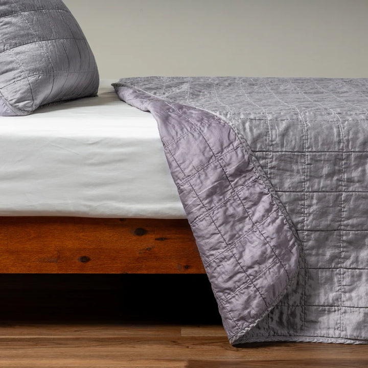 Sel Coverlet