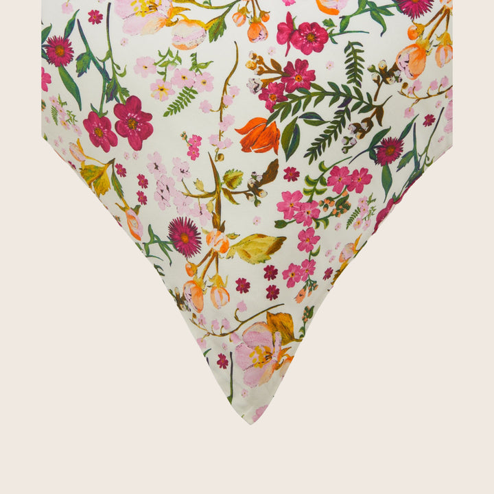Heidi Silk Pillowcase