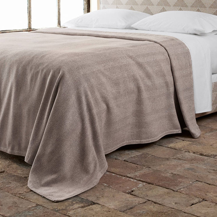 Image for Lavanya Blanket
