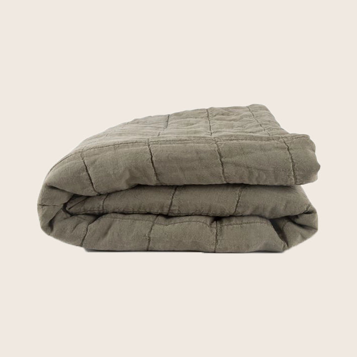 Simple Linen Quilt