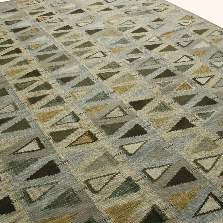 Multicolored Flatweave Natural Fiber Rug - 9'2" x 11'11"