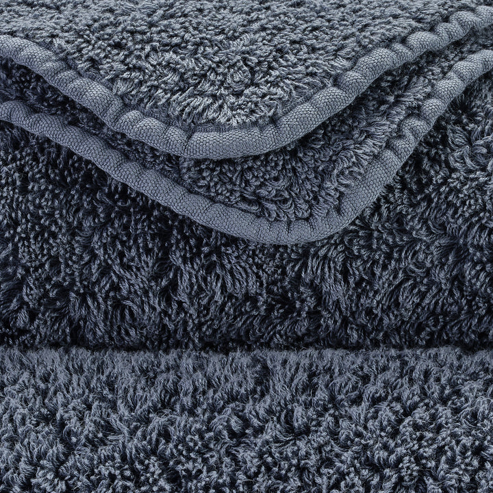 Image for Super Pile Bath Towel
