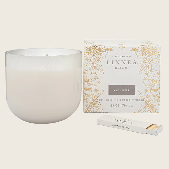 Image for Grande 3-Wick Alabaster Candle, Cashmere