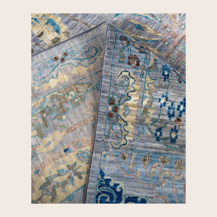 Image for Grey Soluna Traditional Wool Rug - 10' x 13'1