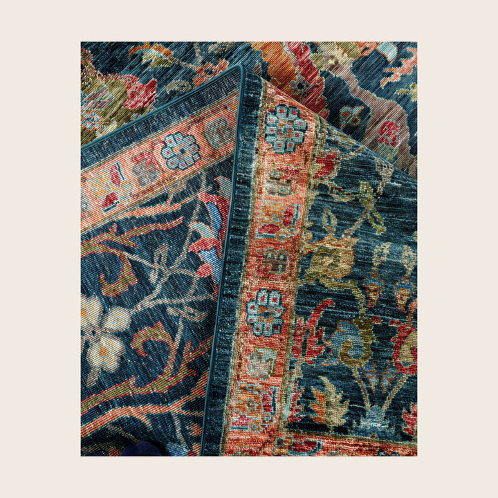 Image for Green Soluna Traditional Wool Rug - 10'1" x 14'2"