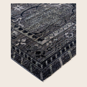 Image for Grey Soluna Traditional Wool Rug - 8'9" x 11'7" - hover
