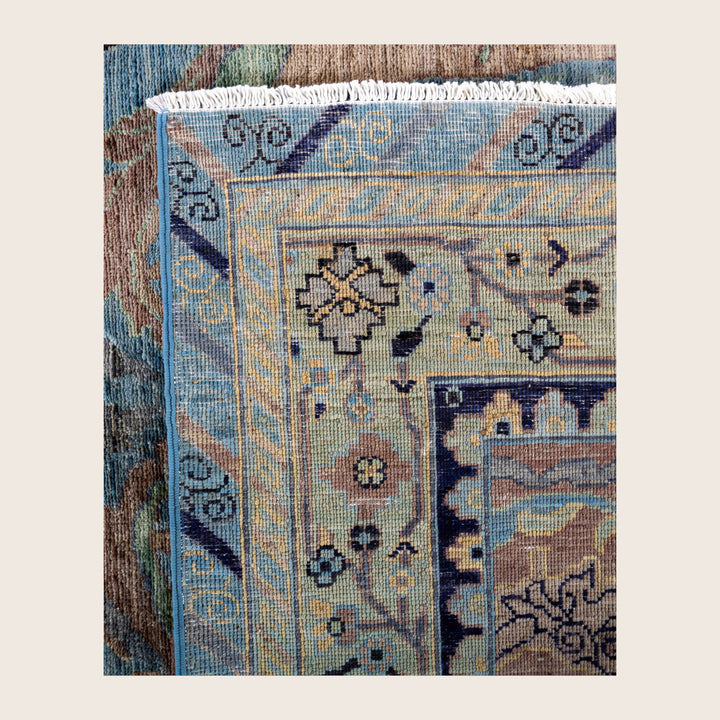 Image for Blue Soluna Traditional Wool Rug - 8'11" x 11'1