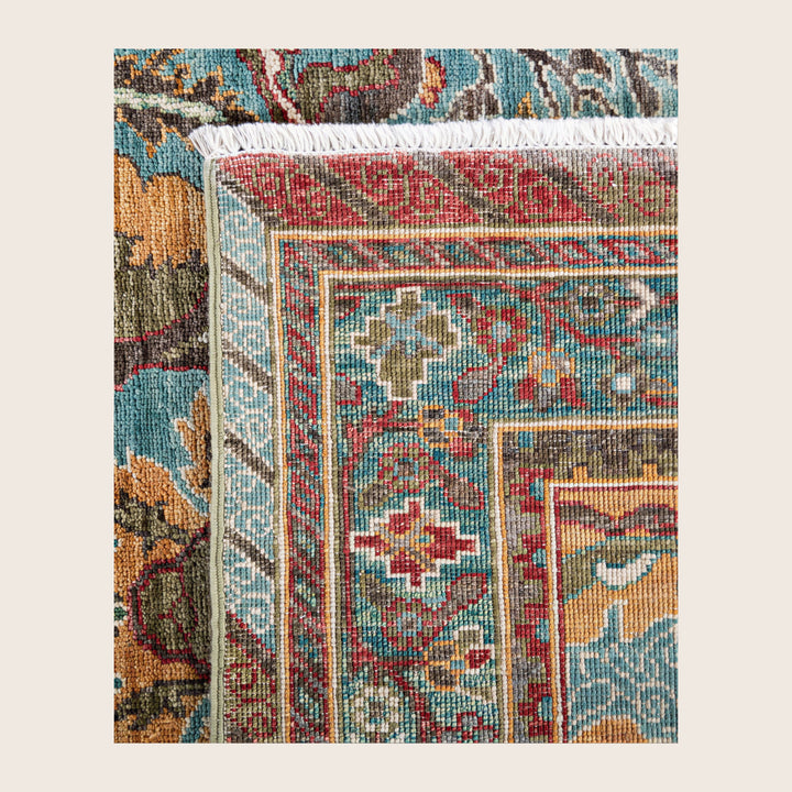 Image for Green Soluna Traditional Wool Rug - 8'2" x 9'11"