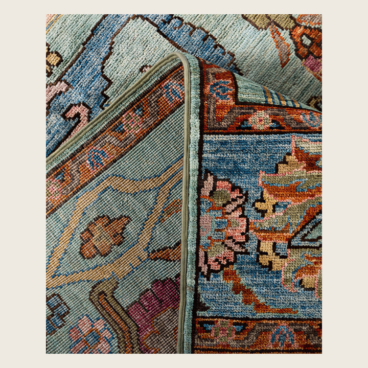 Image for Green Soluna Traditional Wool Rug - 8'2" x 9'11"