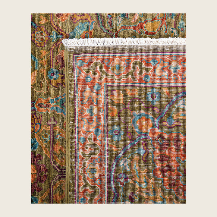 Image for Green Soluna Traditional Wool Rug - 8' x 9'1